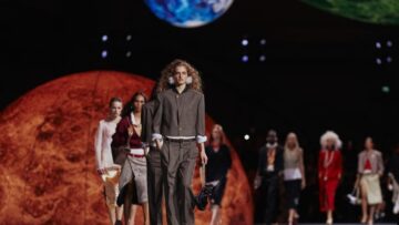 Coleção Chanel na Paris Fashion Week com a estreia de Matthieu Blazy marcou a semana de moda na capital francesa