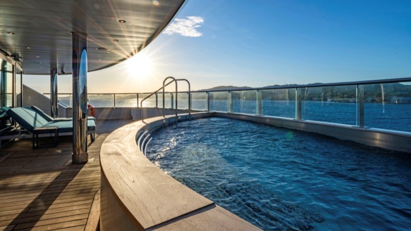 piscinas vitality pools cruzeiro de luxo