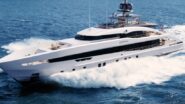 superiate de luxo Heesen Project Sophia navegando em alto mar com design contemporâneo e linhas elegantes