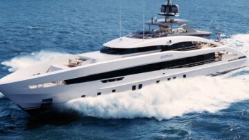 Superiate Heesen Sophia de 50 metros une design sofisticado conforto e experiência no mar