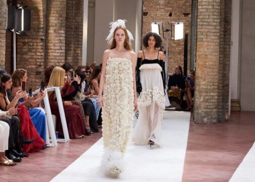 Coleção Grazie com design contemporâneo e styling refinado apresentada na Pinacoteca de São Paulo