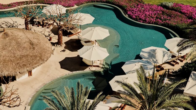 Piscina Oasis e rio lento do Las Ventanas al Paraíso com vista para o oceano