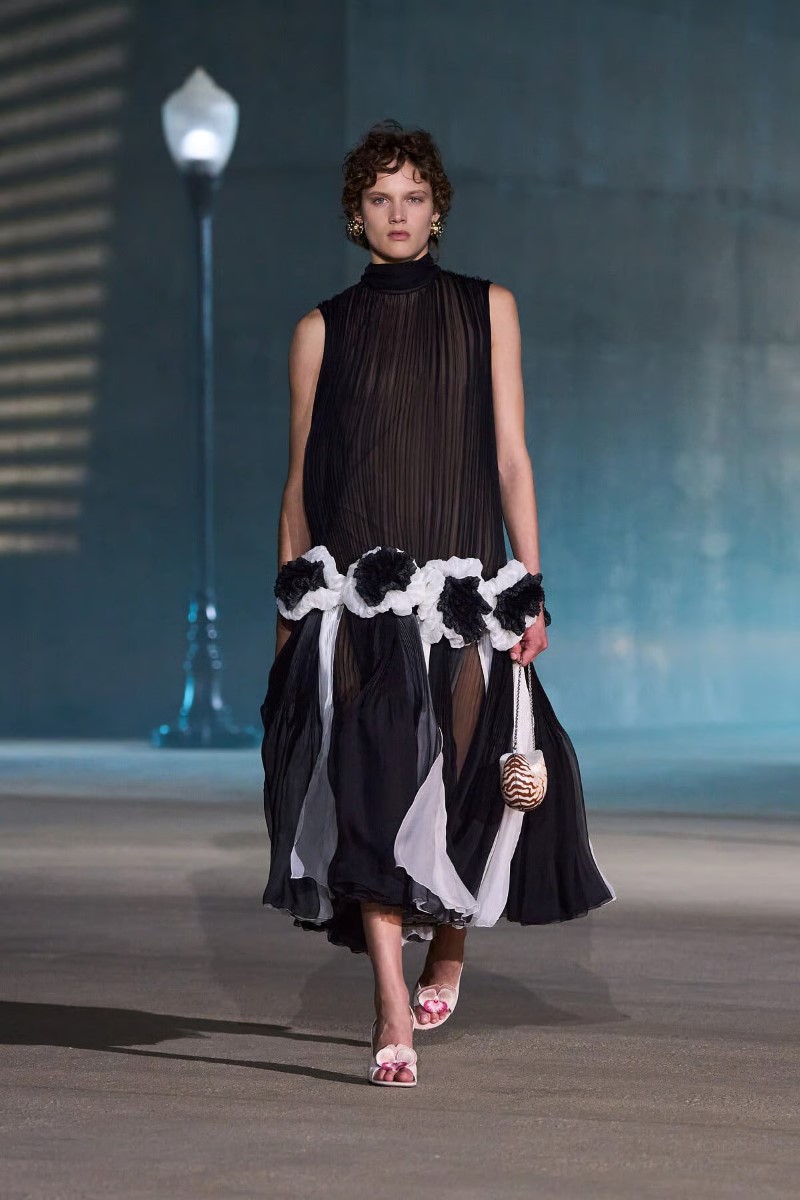 Coleção Cruise 2027 Dior Jonathan Anderson Hollywood LACMA luxo moda alta costura Los Angeles