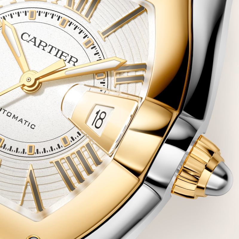Detalhe da coroa cônica do Cartier Roadster