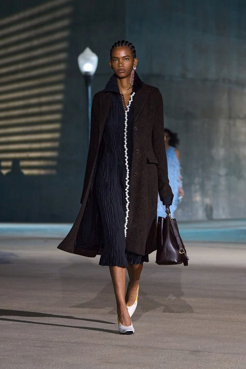 Coleção Cruise 2027 Dior Jonathan Anderson Hollywood LACMA luxo moda alta costura Los Angeles