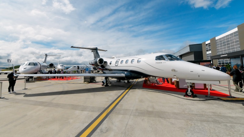 Embraer Phenom 300 exposto no Catarina Aviation Show 2026