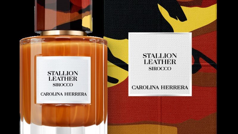 Frasco dourado colecionável do perfume Stallion Leather Sirocco de Carolina Herrera