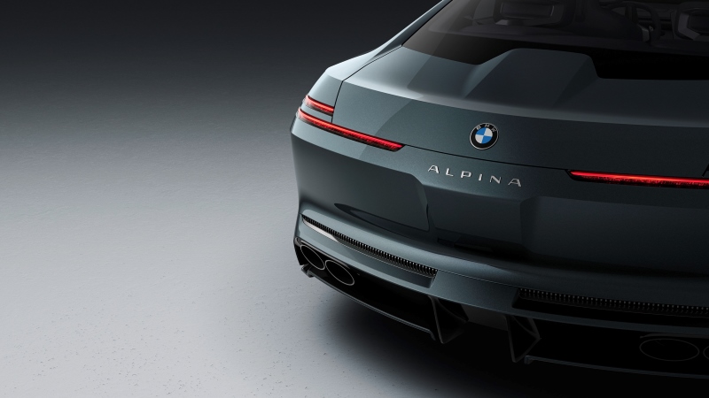 Traseira do Vision BMW ALPINA com escapamento quádruplo e design escultural