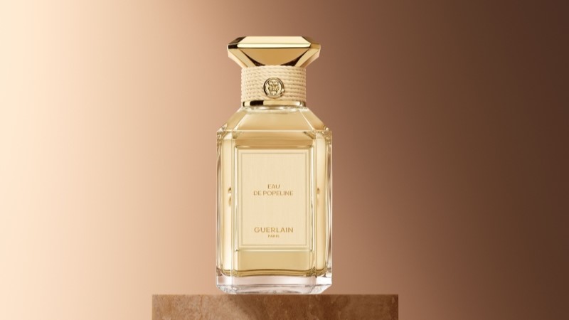 Perfume francês Guerlain Eau de popeline inspirado na infância com mimosa damasco e musk branco