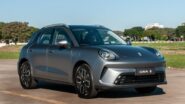 GWM ORA 5 SUV elétrico compacto em vista frontal 3 4 com design moderno e mobilidade elétrica no Brasil