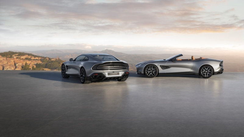 Aston Martin Vanquish 25 anos nas versões Coupé e conversível edição limitada