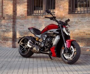 Ducati XDiavel V4 destaca design italiano e conceito de sport cruiser premium
