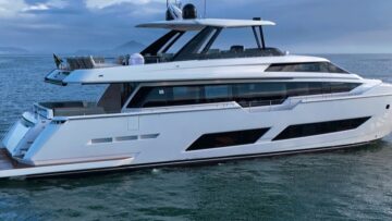 Ferretti Yachts 850R apresentada pelo Grupo OKEAN durante o Marina Itajaí Boat Show representando os iates de luxo produzidos no Brasil