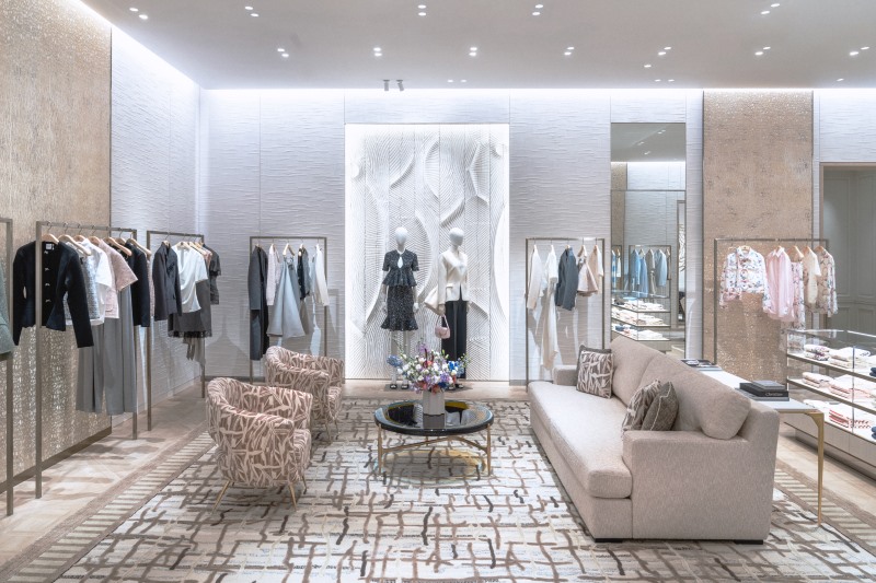 Lounge da boutique Dior Shopping Cidade Jardim com coleções de moda ambiente premium e atendimento exclusivo