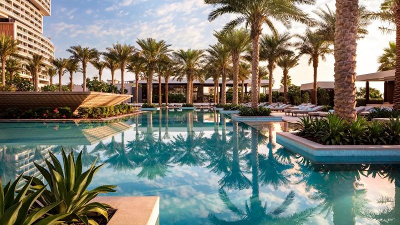 Royal Pool Atlantis The Royal Dubai piscina de luxo com espreguiçadeiras e vista panorâmica