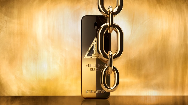 Frasco do 1 Million Night Elixir com elos de corrente dourada
