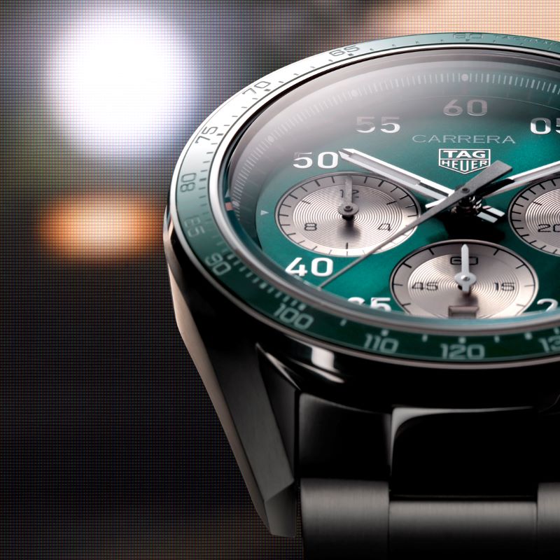 TAG Heuer Carrera Chronograph Sport CDB2112 com detalhes verdes