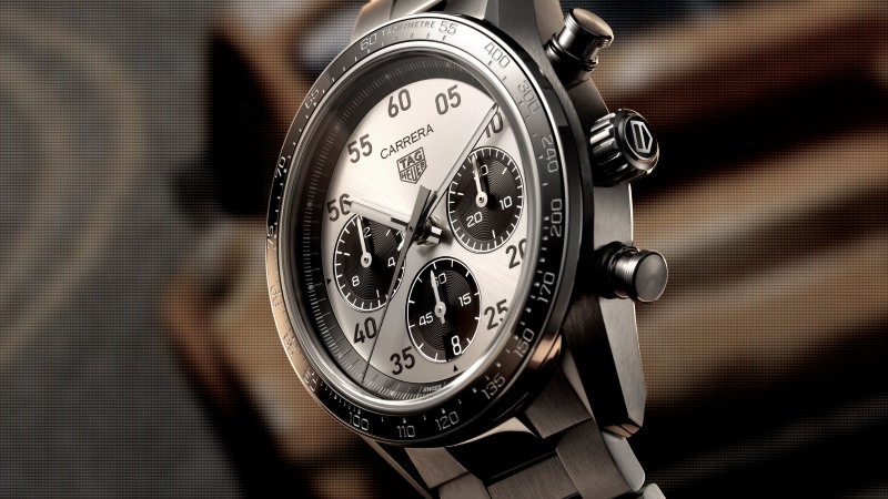 TAG Heuer Carrera Chronograph Sport CDB2113 com mostrador prateado e contadores pretos