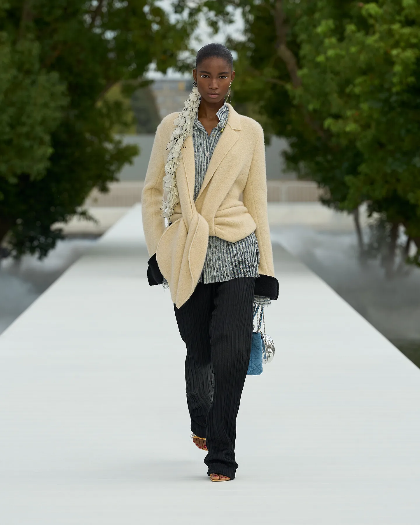 Coleção Dior apresentada em Paris