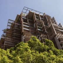 Arquitetura externa do Rosewood São Paulo no complexo Cidade Matarazzo