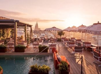 La Dolce Vitae, rooftop de luxo do Majestic Hotel & Spa Barcelona com vista panorâmica de Barcelona