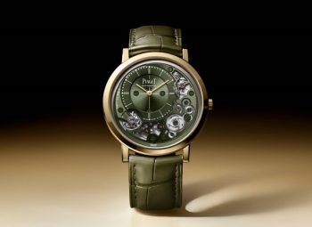 Relógio Piaget Altiplano ouro amarelo ultrafino automático vertical centralizado em fundo de luxo com design suíço de alta relojoaria