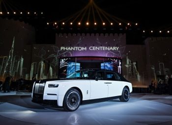 rolls-royce-phantom-centenario-colecao-privada-bespoke-luxo-automotivo-historia-arte-musica-100-anos-celebrating-the-cent-800X450-exp