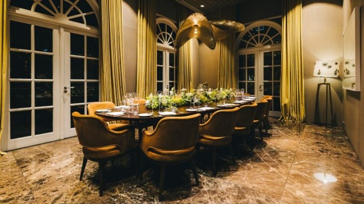 Sala Ruinart mesa de jantar luxo Palácio Tangará São Paulo